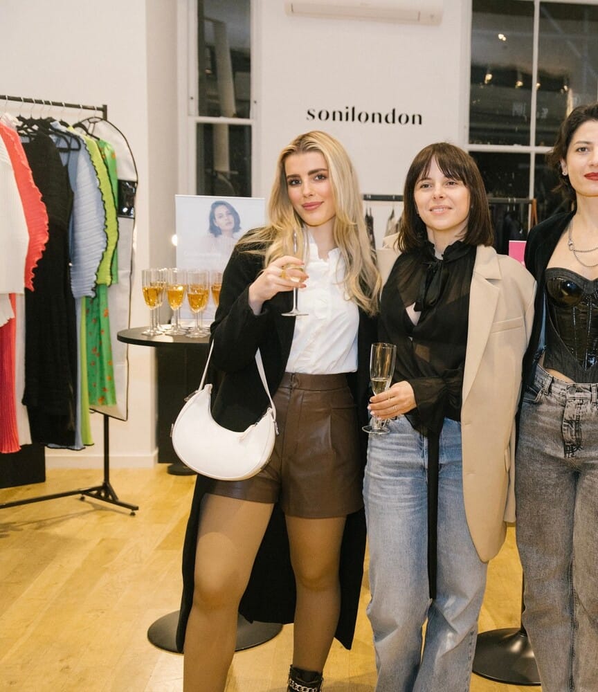 FASHION INFLUENCER 2025