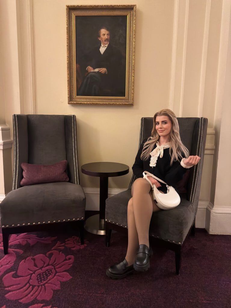 FASHION INFLUENCER 2025